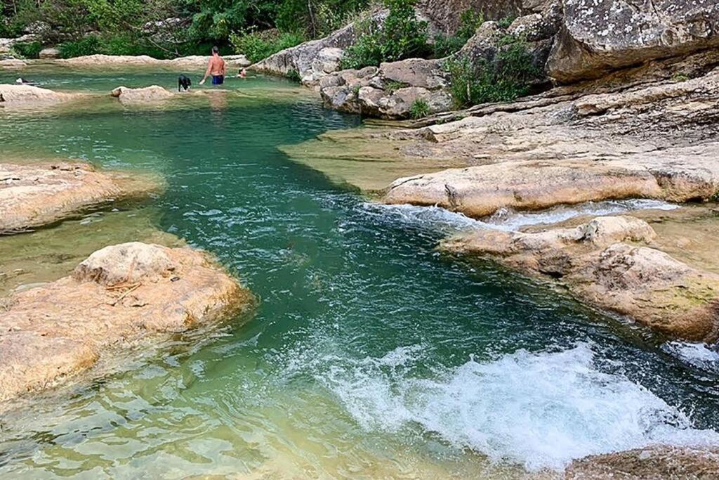 Gite De La Confluence Padern エクステリア 写真